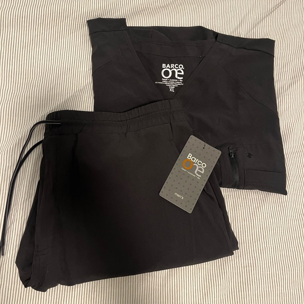 Men’s Barco One Scrub Set